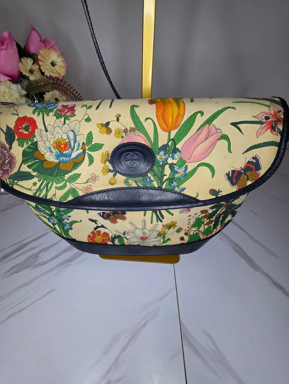 RARE Vintage Gucci Flora Canvas Summer Crossbody Bag | Perfect Summer Bag ✨️🩷🦋